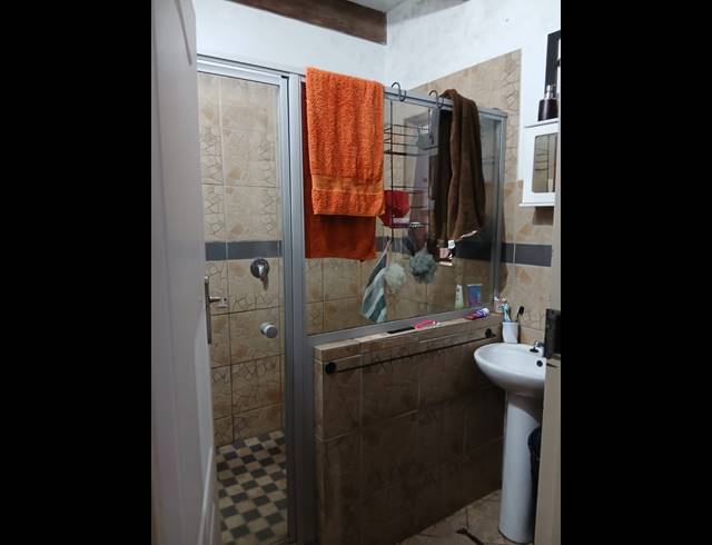 4 BEDROOM FREESTANDING FOR SALE IN SCHOEMANSVILLE